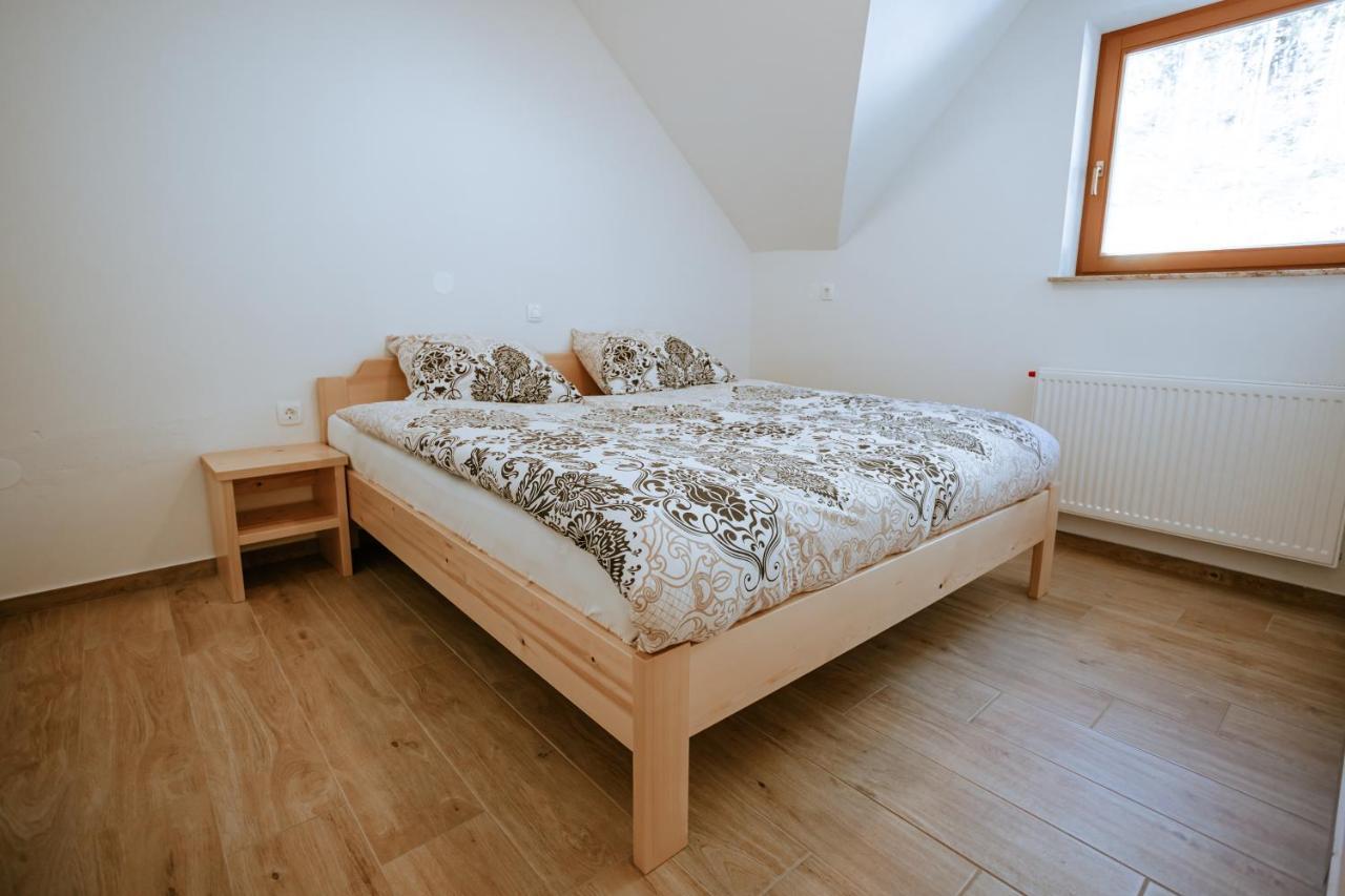 Apartments Cenda Железнікі Екстер'єр фото